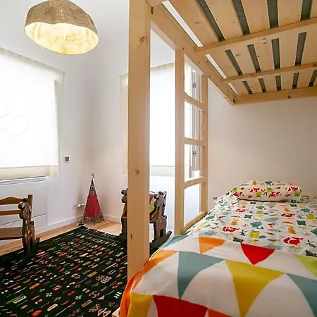 Eugaria Sleeps 11 With Pool Air Con And Wifi * Nafarros