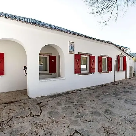 Eugaria Sleeps 11 With Pool Air Con And Wifi Villa *